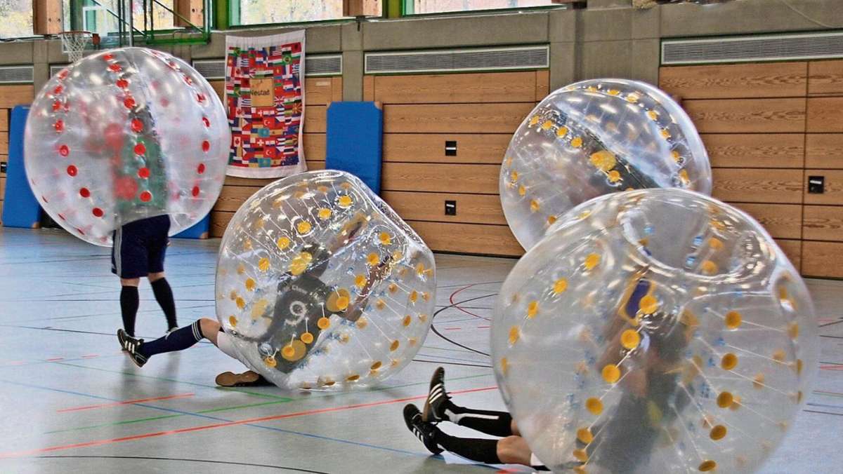 Helmbrechts: Helmbrechts lädt zum Bubble-Soccer-Turnier