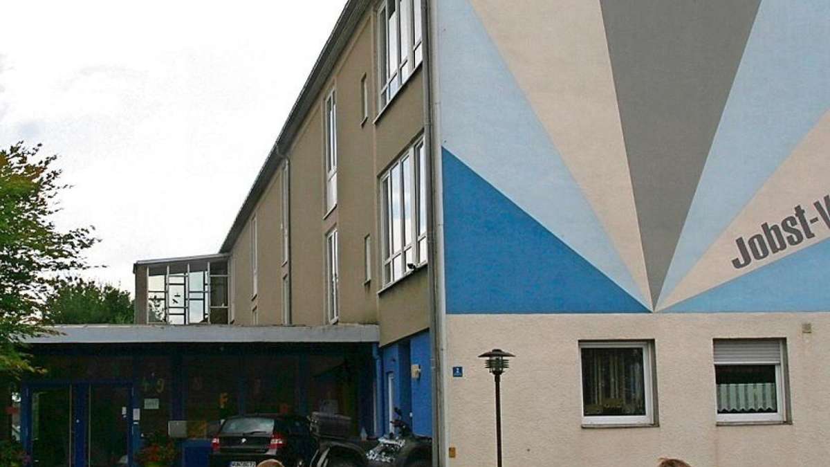 Marktredwitz: Waldershofer Schule bekommt Wärmedämmung