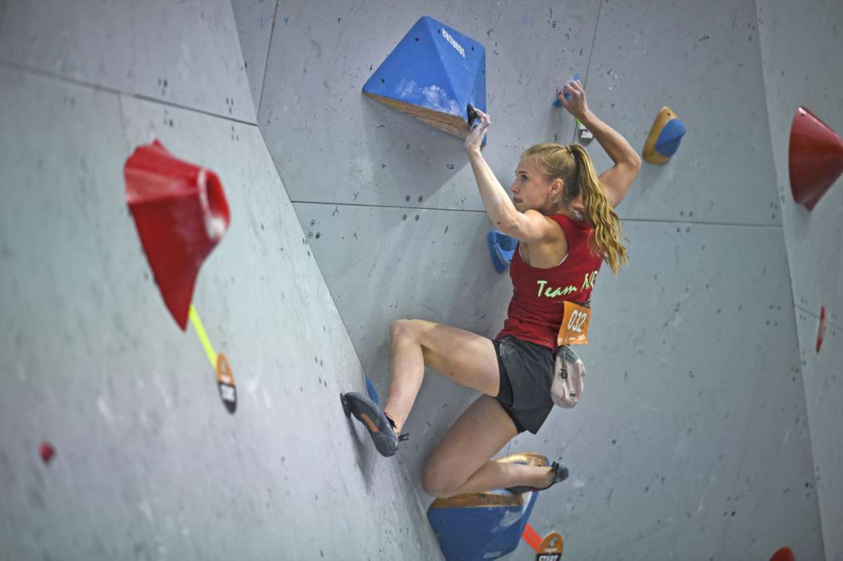 Bouldern trainiert alle Muskeln und wird deshalb immer beliebter. Foto: dpa/Jonas Güttler