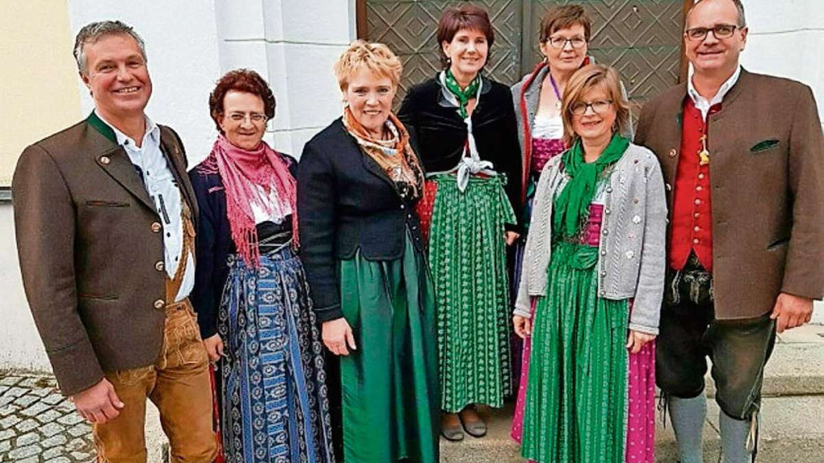 Rehau/Regen: Viel Applaus für Waldsteinsaiten und Toni Ertl
