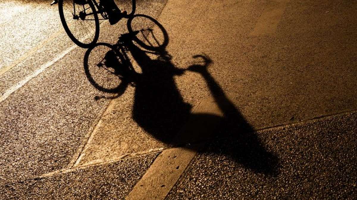 Marktredwitz: Radfahrer belästigt Seniorin mit obszöner Frage