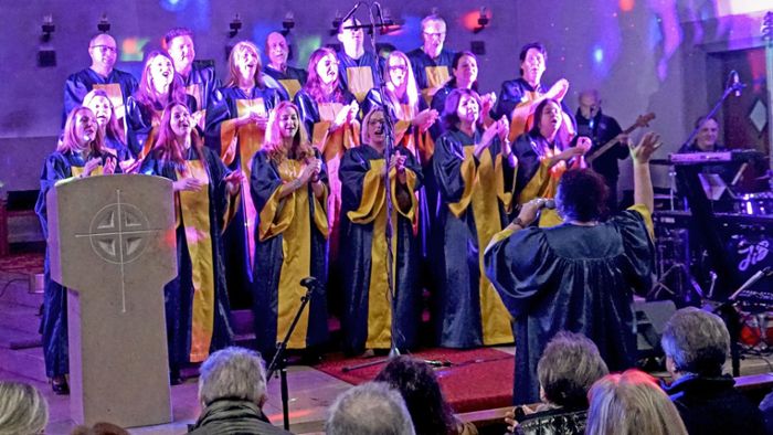 „Joy in Belief“: Gospelchor rockt die Arzberger Kirche