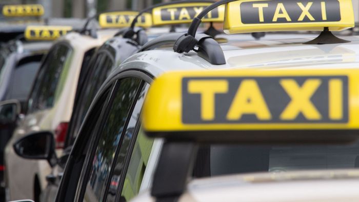 Stadt Hof zahlt Teil der Taxikosten