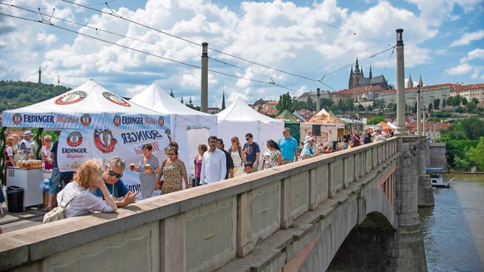 100 000 Besucher beim Prager Brückenfest