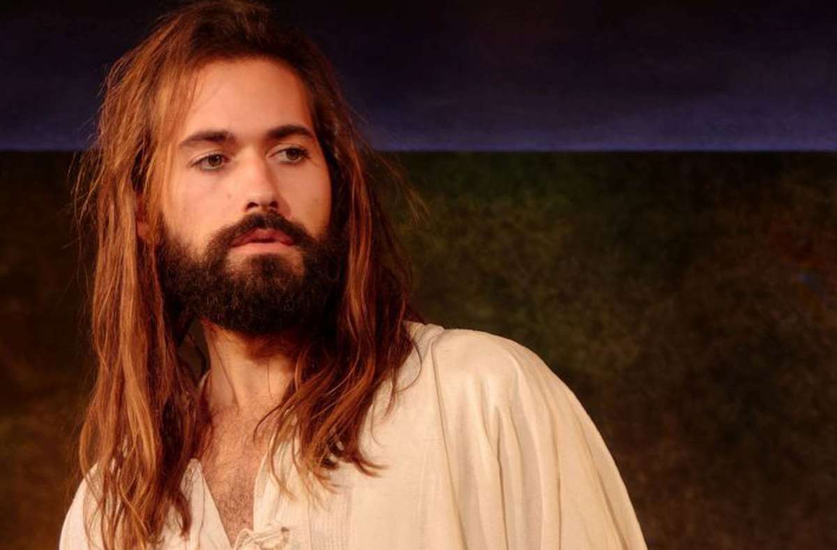 Julian Mühlmeier als Jesus Foto: /Norbert Grüner