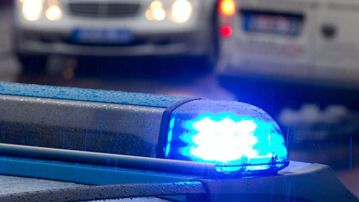 Gewalttat in Saarbrücken: 36-jähriger Mann wird an Haltestelle erstochen