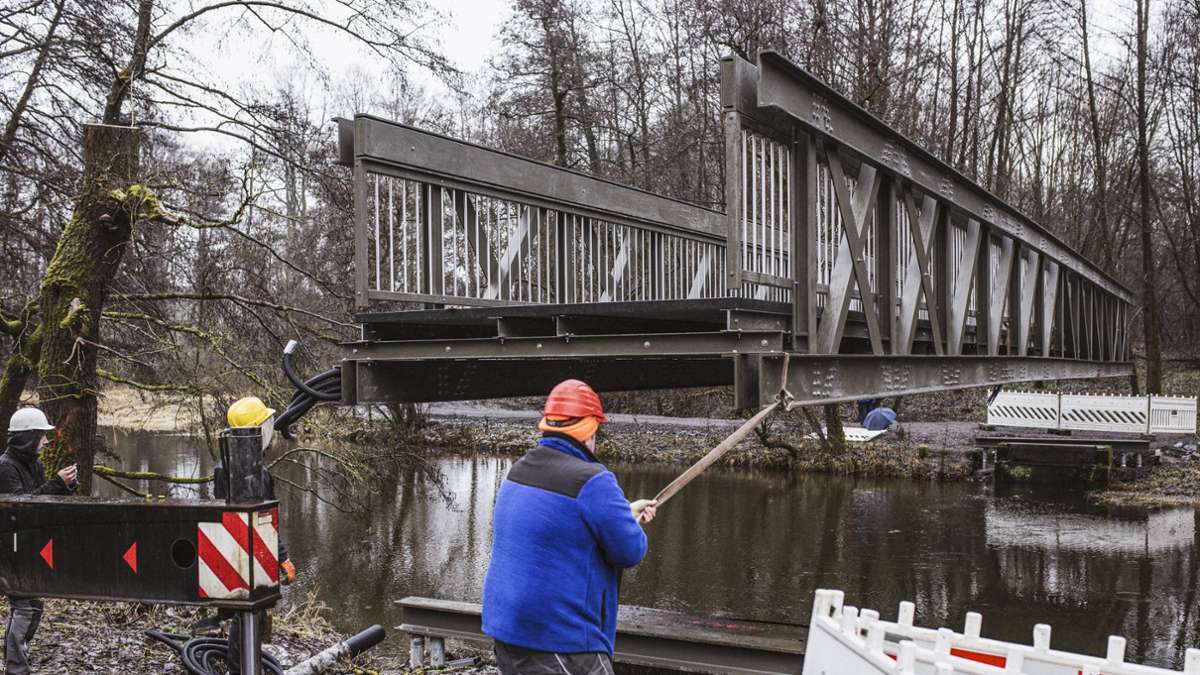 Schwarzenbach an der Saale: Neue Brücke führt über die Saale