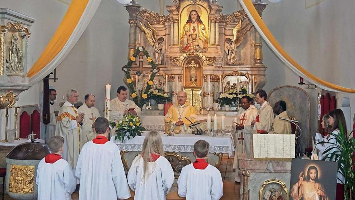Pechbrunn: Bischof feiert Gottesdienst in Pechbrunn