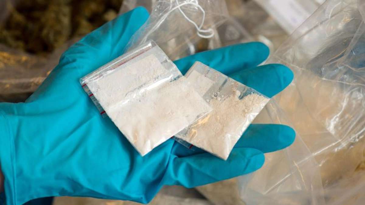 Marktredwitz/Selb: Marktredwitz: Polizei stellt 13 Drogen-Tüten und Spritzen sicher
