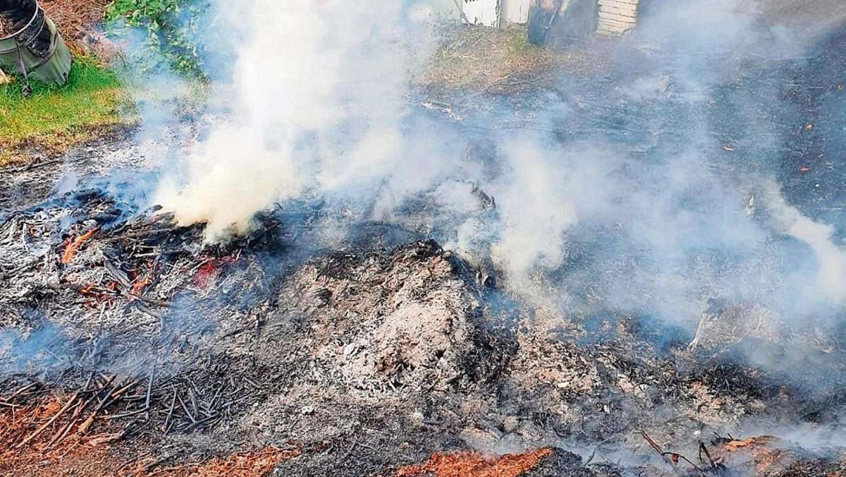 Kulmbach: Glühende Asche löst Brand im Garten aus
