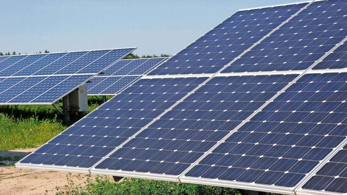 Döhlau: Diebe montieren Solarmodule ab: 100.000 Euro Schaden