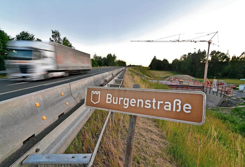Der weitere Ausbau der B 303 bei Schirnding soll gestoppt werden. Der Kreistag will genau dies verhindern. Foto: Florian Miedl