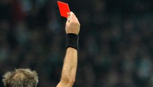 Vier Rote Karten: Verrücktes Spiel in der Fußball-Kreisklasse