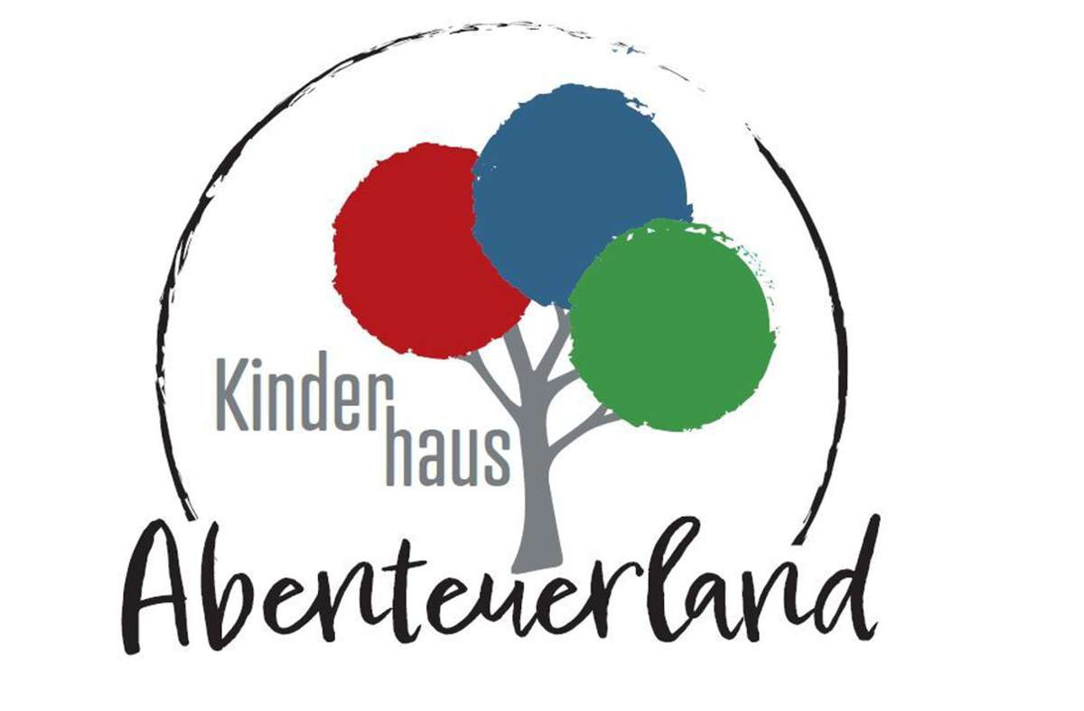 Die farbigen Kreise im Baum des Logos stehen für die verschiedenen Bereiche des Kinderhauses. Foto: /Sandra Flasche