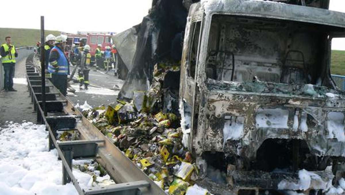 Bayreuth: Lastwagenbrand sorgt für Verkehrsbehinderungen