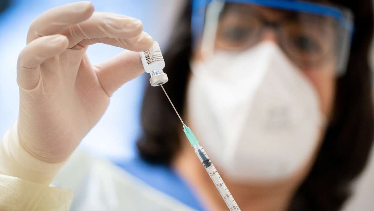 Paul-Ehrlich-Institut: Institut prüft zehn Todesfälle kurz nach Corona-Impfung