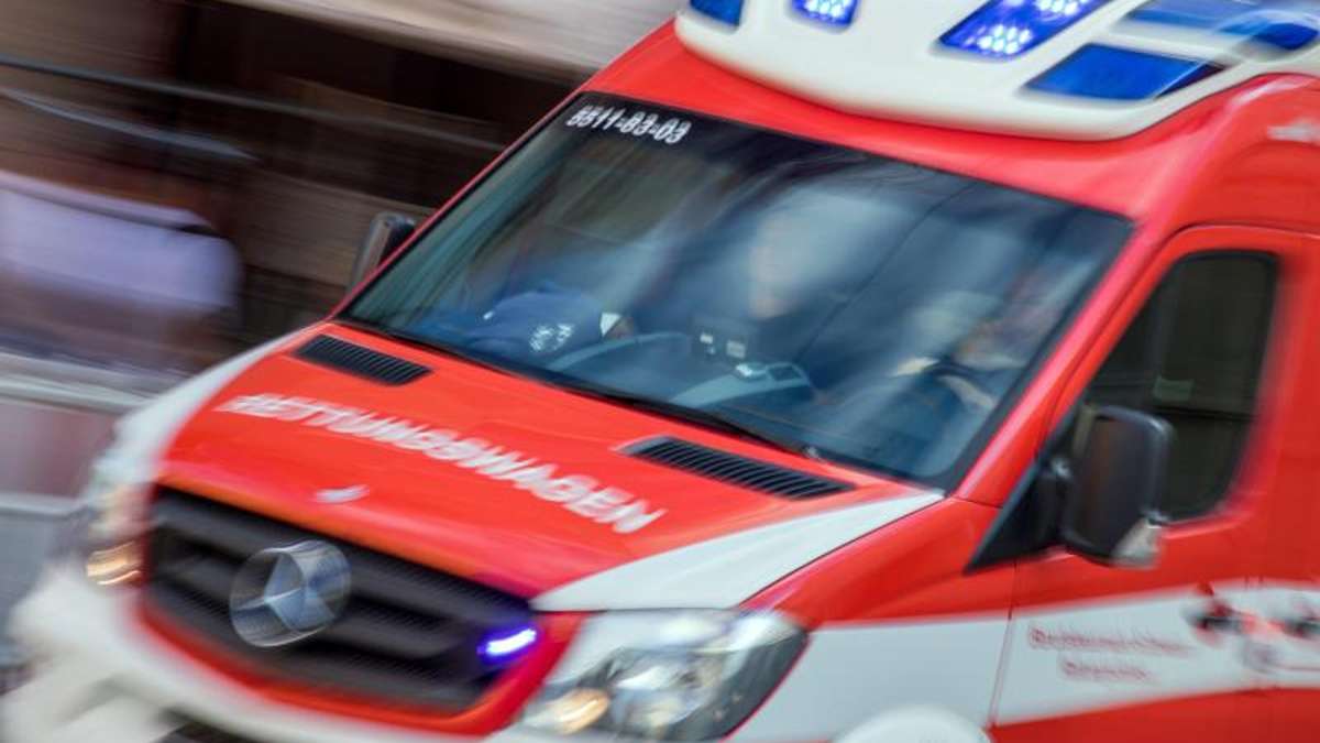 Münchberg: Zwei Verletzte nach Auffahrunfall