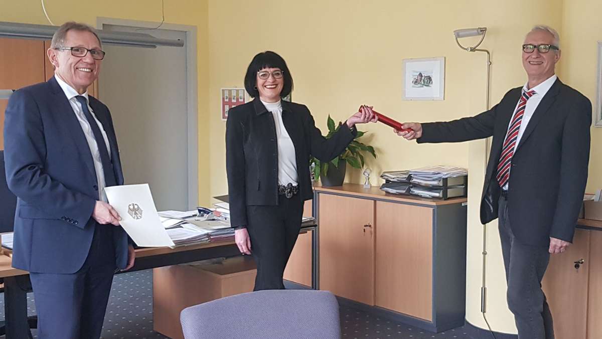 Uwe Mayer geht in den Ruhestand: Carolyn Schmitt ist die neue Chefin im Jobcenter
