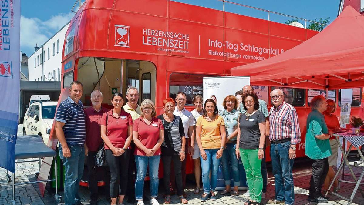 Münchberg: Gesundheits-Check im roten Bus