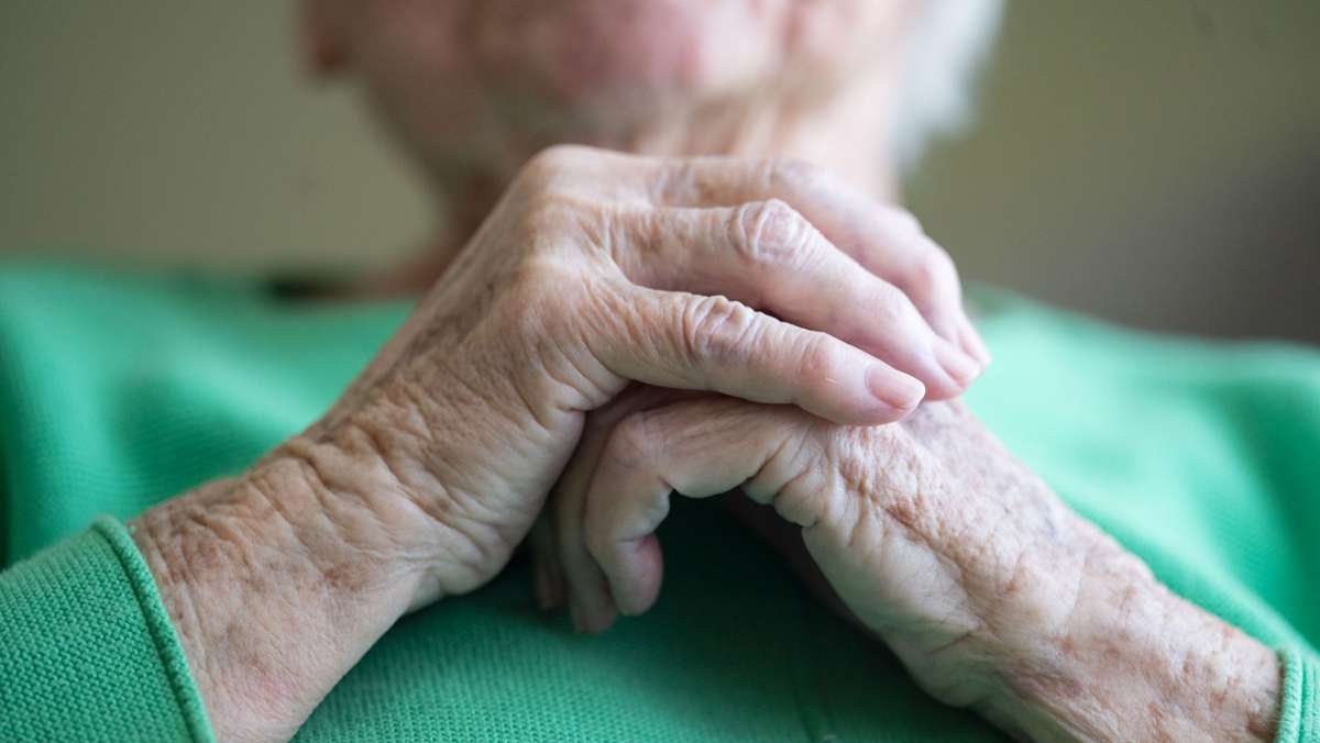 Soziales: Programm gegen Senioreneinsamkeit dauerhaft etablieren