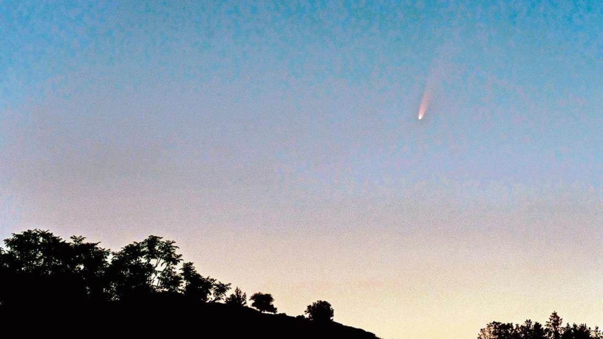 Hof/Bad Berneck: Komet zeigt sich dem bloßen Auge