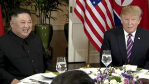 Happy Hour in Hanoi: Trump und Kim zelebrieren Wiedersehen