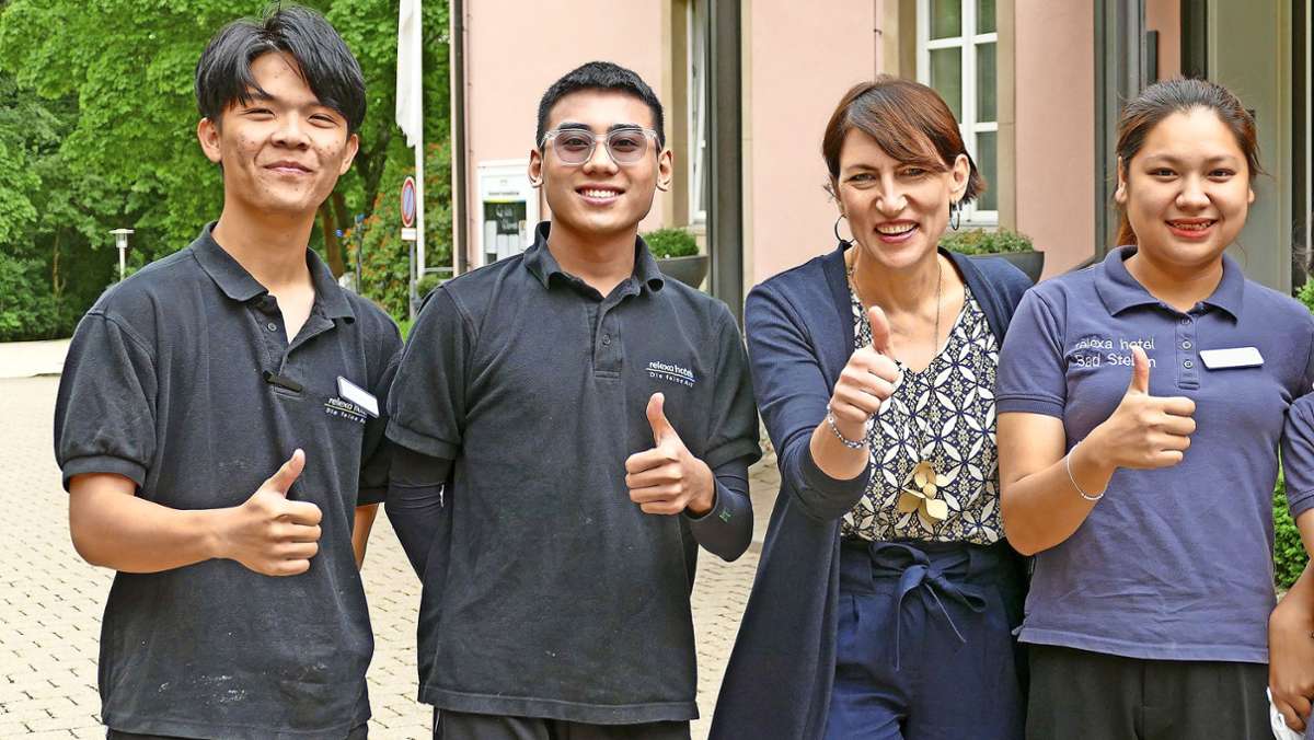 Fachkräfte aus Fernost: Junge Vietnamesen als Azubis im Hotel