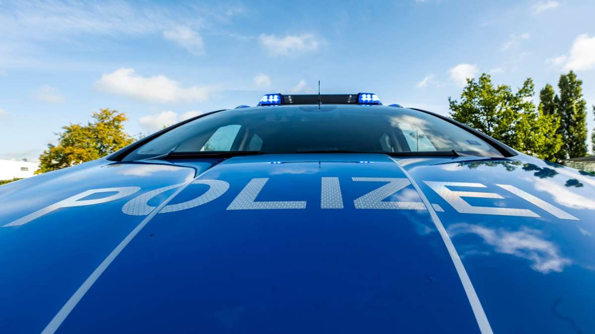 München: Motorradfahrer verletzt sich bei Flucht vor Polizei schwer