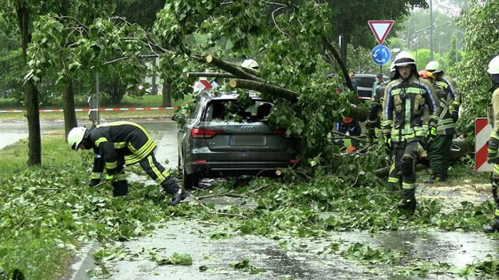 Orkanböen, Starkregen und Hagel: Unwetter über Westdeutschland gezogen
