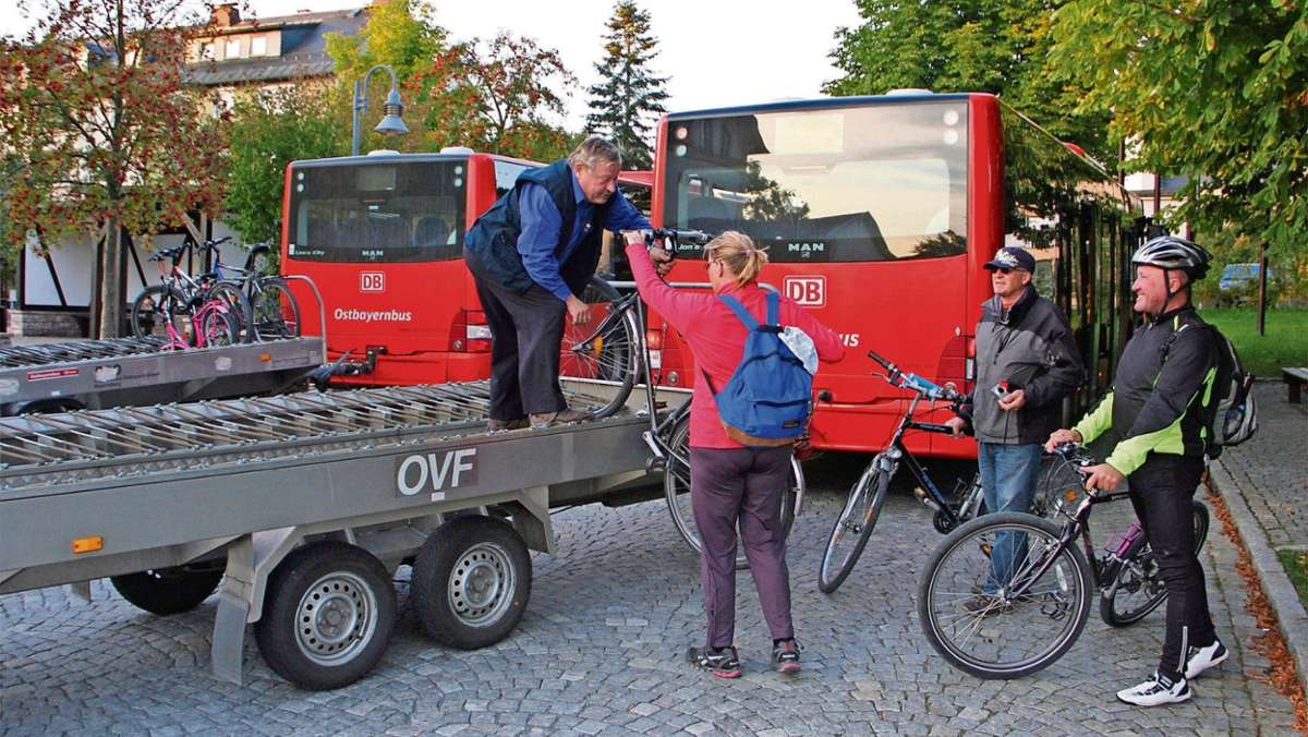 Frankenwald/Fichtelgebirge: Neues Angebot für Sparfüchse in den Radlbussen