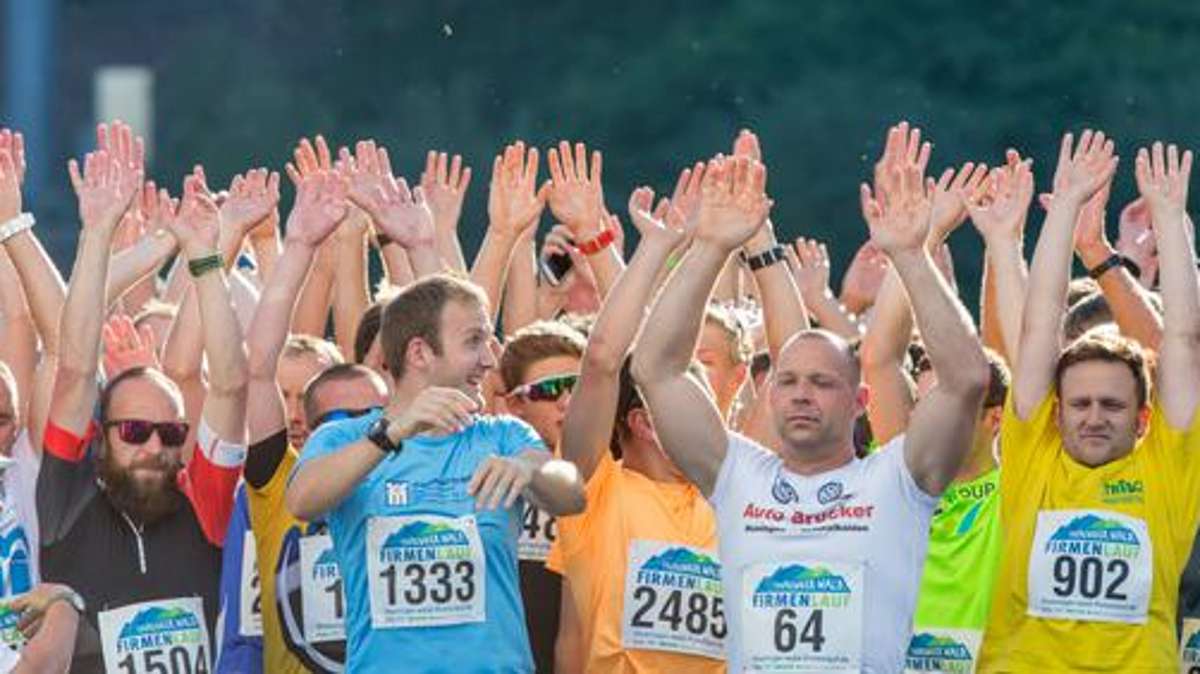 Aus der Region: Firmenlauf: 4100 Läufer gehen an den Start