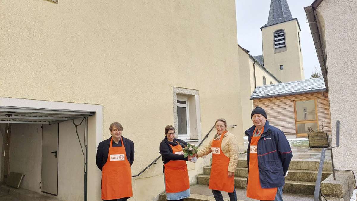 Kirchenlamitzer Tafelausgabe ist umgezogen: Lebensmittel to go aus dem Mesnerhaus