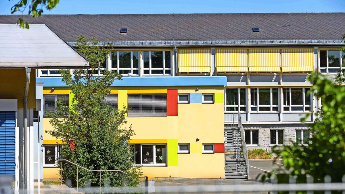 In Hof: Neue Schule nur mit Einfach-Turnhalle