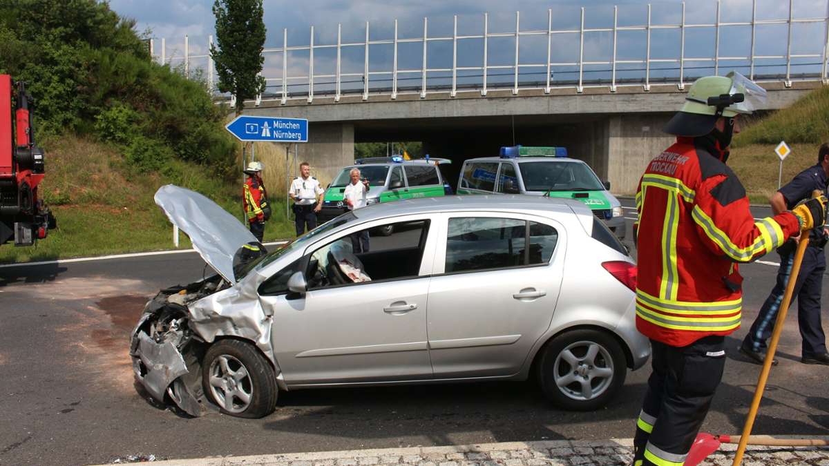 Trockau: Mann übersieht Auto - zwei Kinder verletzt