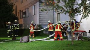 Großeinsatz in Selb: Feuer in Mehrfamilienhaus