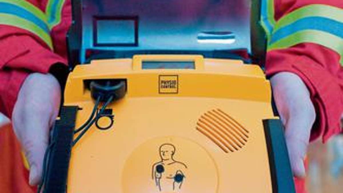 Wunsiedel: Wer hat den Defibrillator mitgenommen?