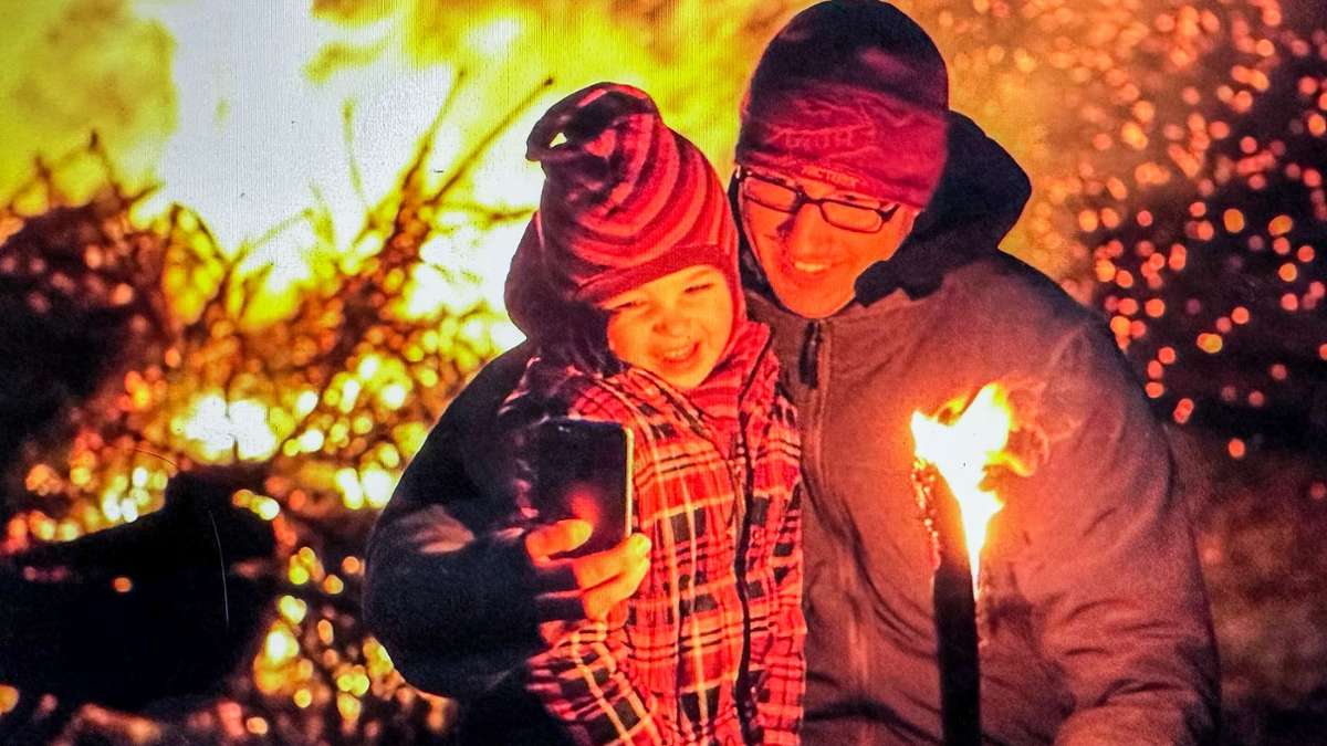 Tradition: Wenn  Christbäume brennen