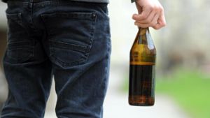 Polizeikontrolle: Offenes Bier in der Mittelkonsole griffbereit
