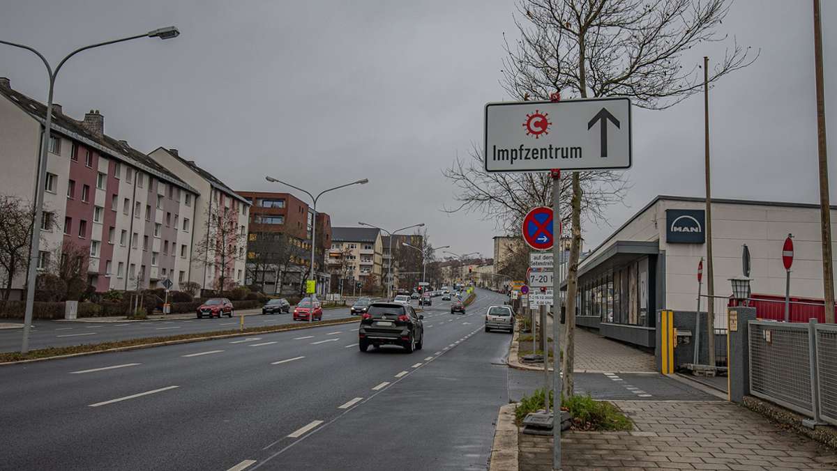 Zweites Impfzentrum: Impfzentrum:   Bundeswehr sondiert in Hof