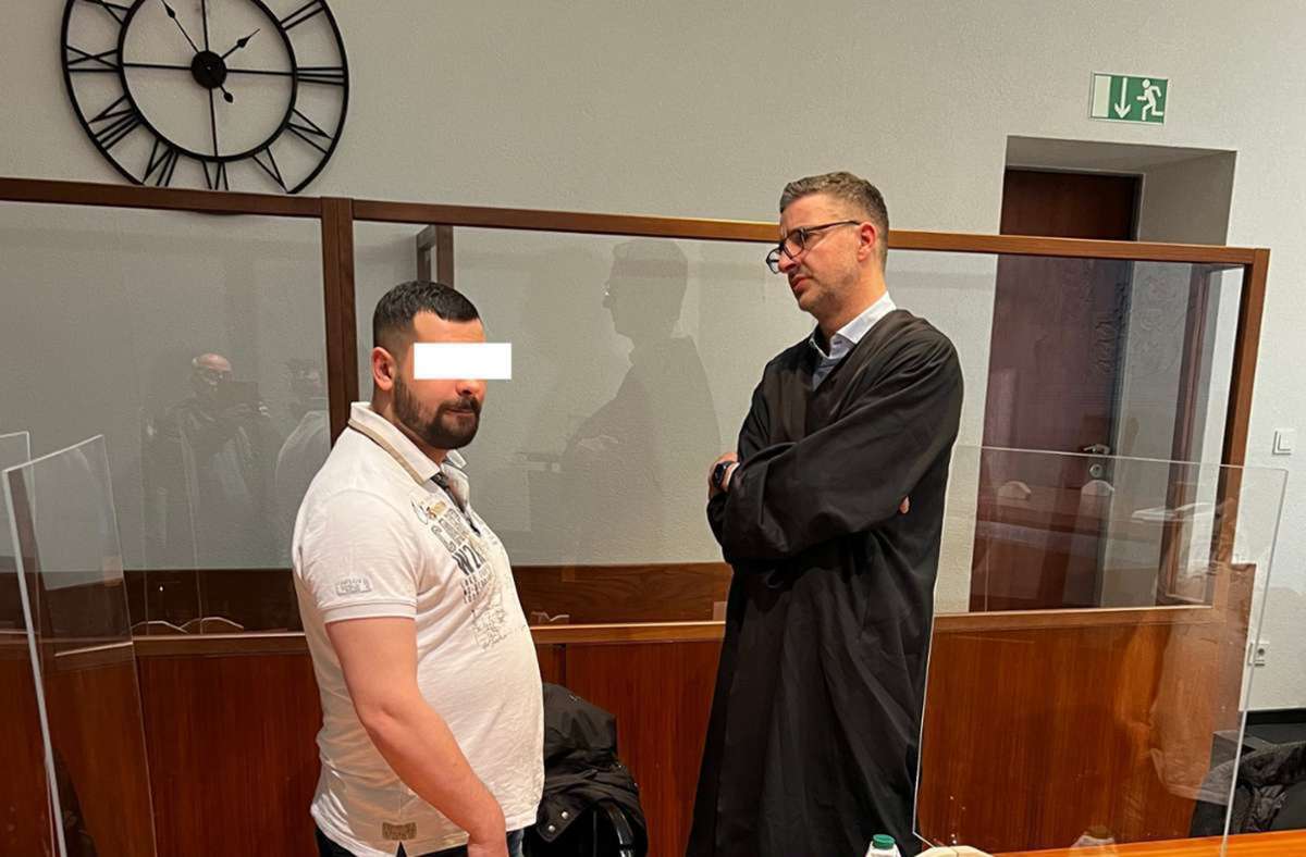 Der 25-jährige Andrej M. (links) steht bald wieder vor Gericht. Dann in Rostock wegen Sprengung von Geldautomaten. Foto: -dan