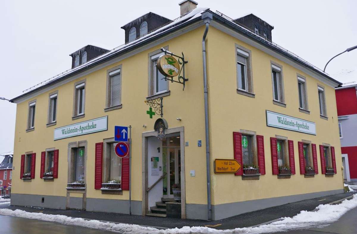 Die Waldstein-Apotheke in Sparneck schließt am 11. Februar. Foto: Hüttner