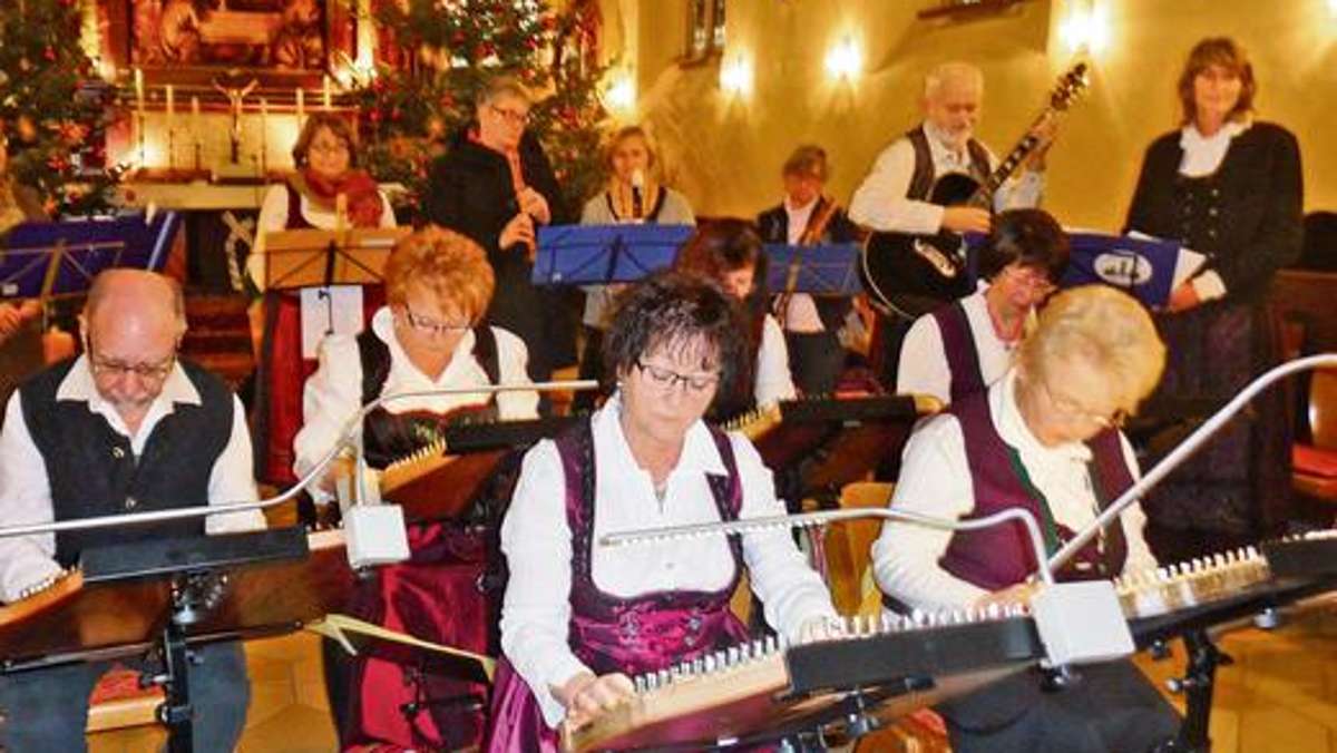 Münchberg: Weihnachtliche Zithermusik und Flötentöne