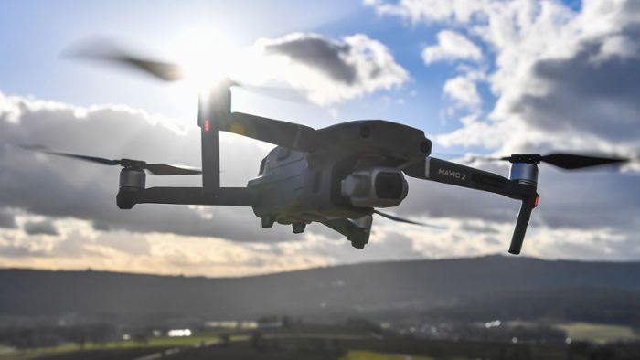 Ein Überblick: Wie man Drohnen richtig fliegt