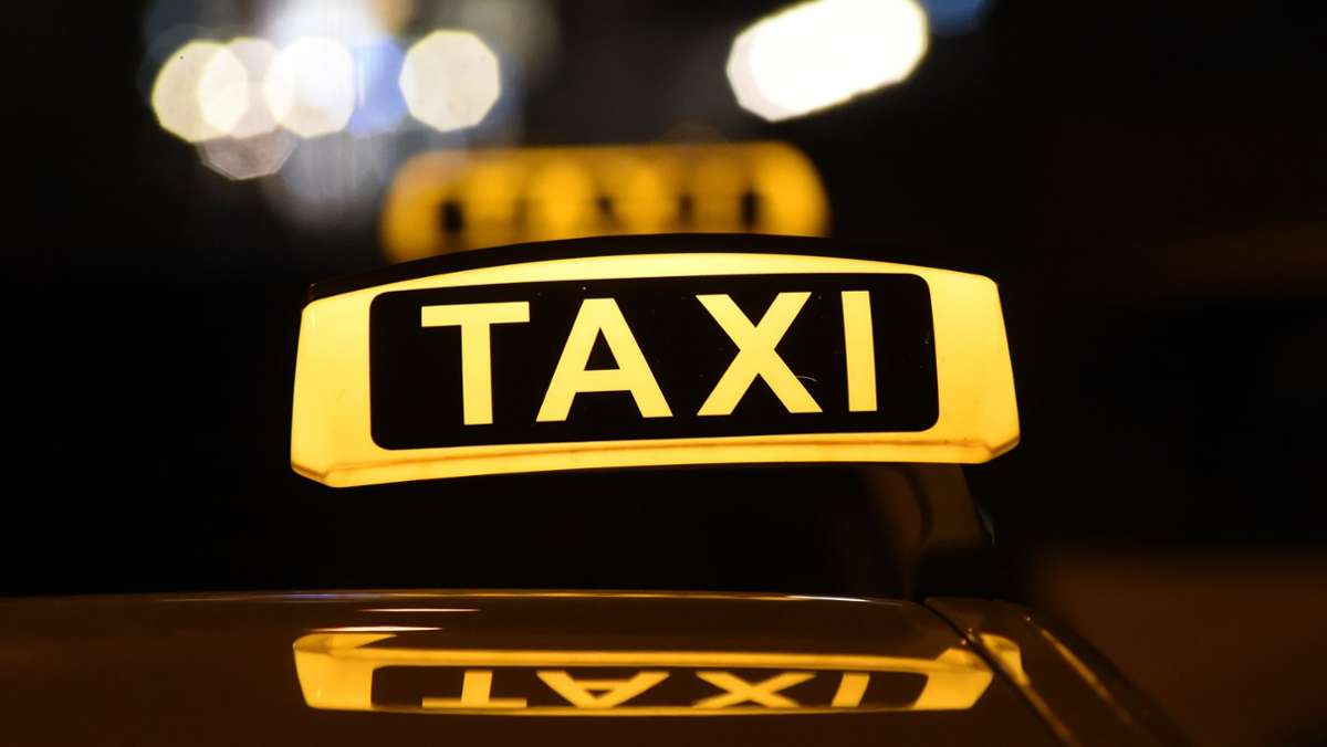Köln: Taxifahrer chauffiert Fahrgäste mit 2,5 Promille