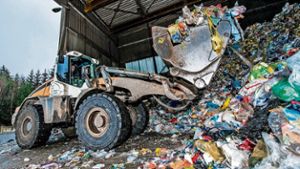 Recycling-Firma baut Halle in Gattendorf