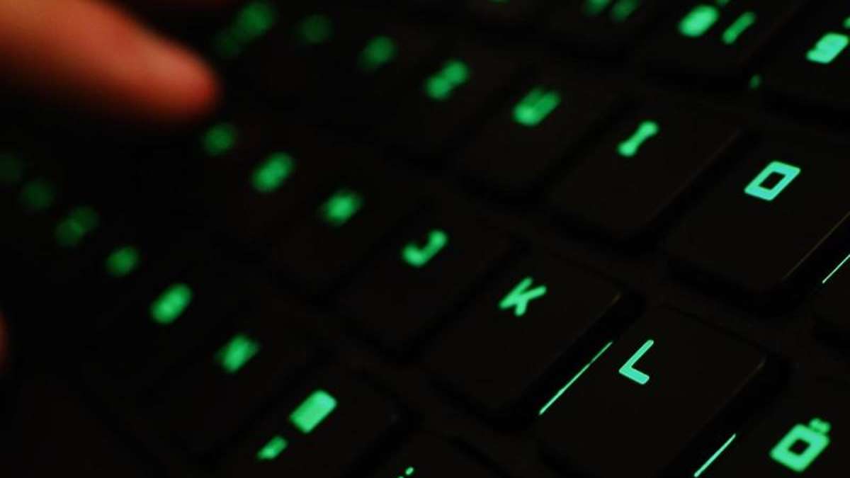Aus der Region: 13-Jähriger aus Unterfranken droht in Computerspiel-Chat mit Amoklauf - FBI ermittelt