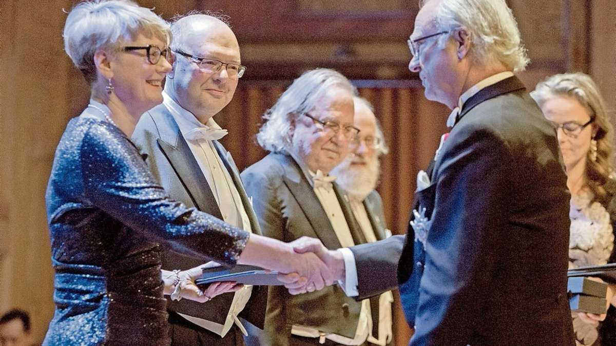 Länderspiegel: Schwedischer König zeichnet Bayreuther aus