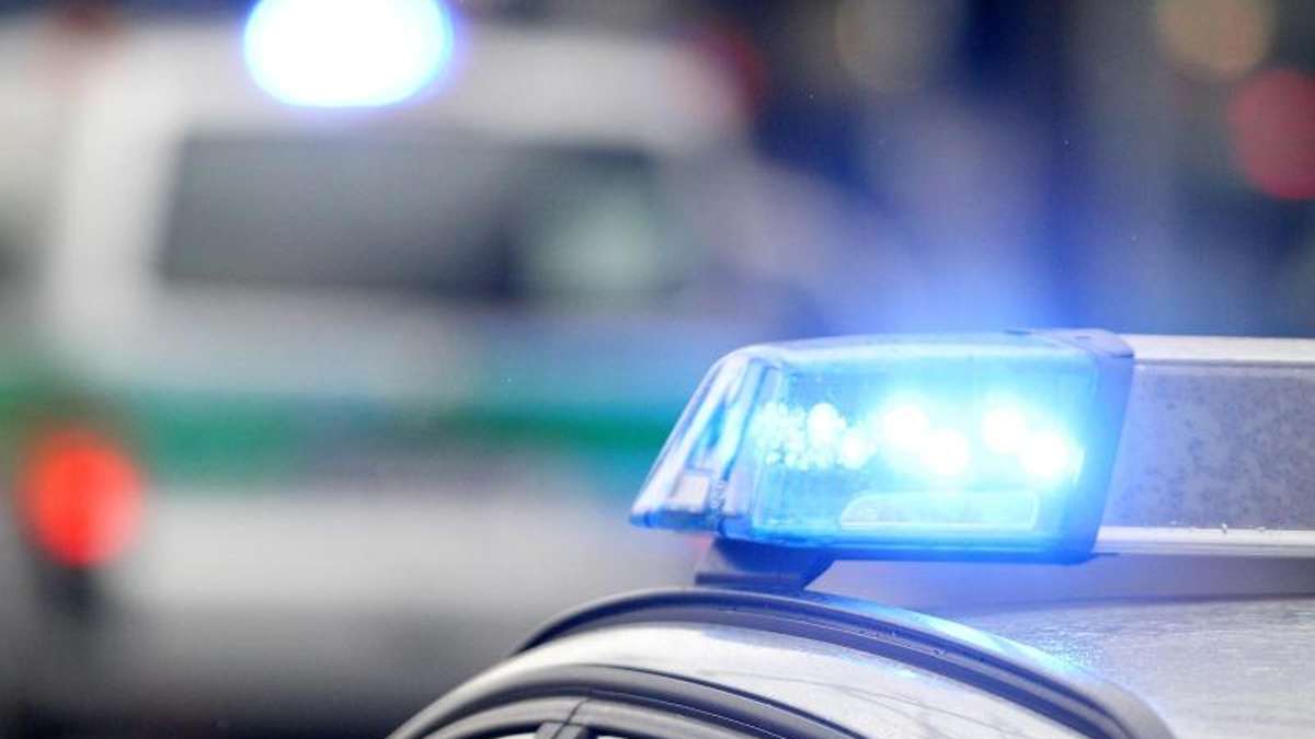 Hof: Hof: 35-Jähriger verletzt drei Polizisten