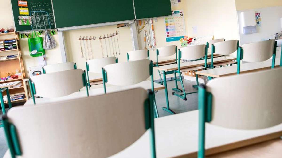 Hof: Bis mindestens Mittwoch: Hofer Grundschule muss wegen Corona schließen