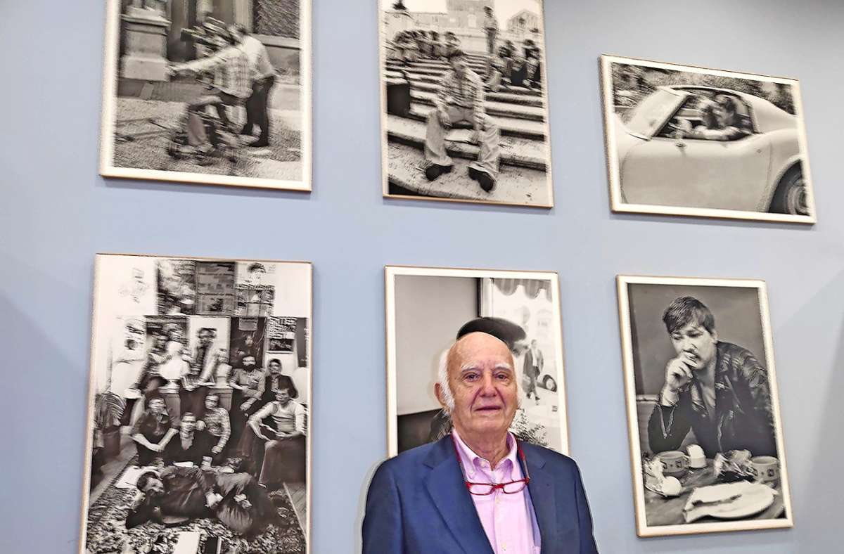 „Vielleicht werde ich noch berühmt“: der 87-jährige Fotograf Michael Friedel in seiner Hofer Ausstellung. Foto: /asz